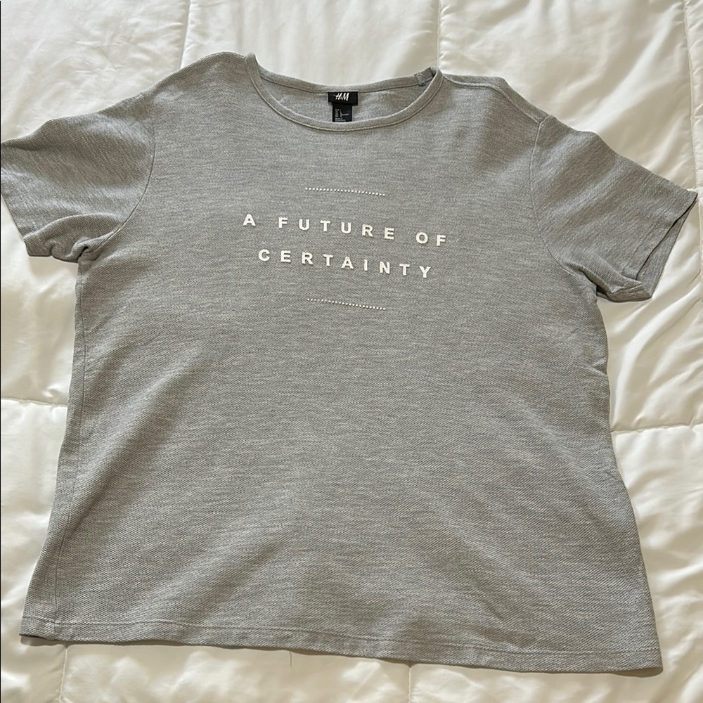 H&M Light Gray Graphic Tee